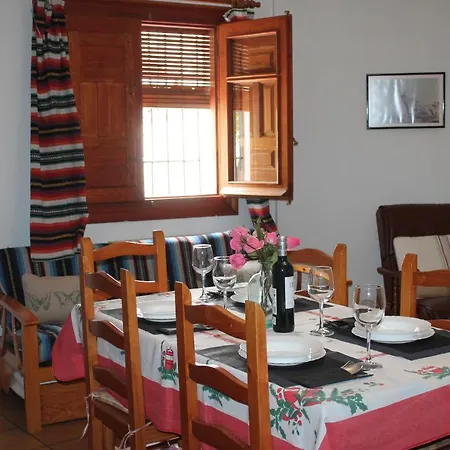 Rurales Rosendo: El Tomillo Apartment *